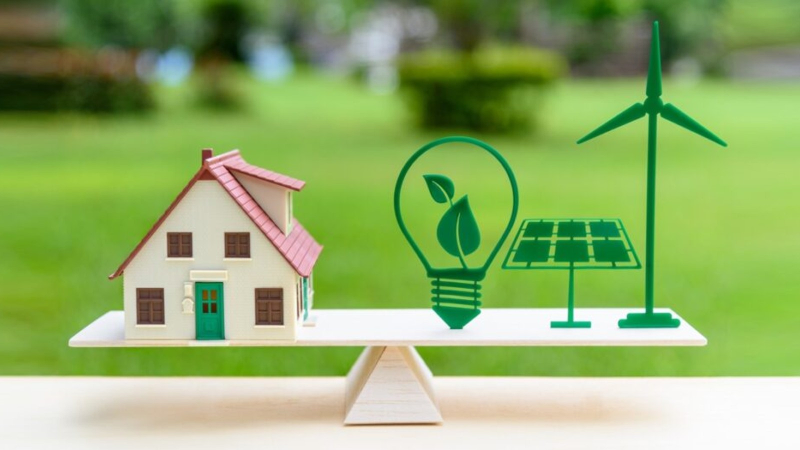 1 στα 20 ελληνικά νοικοκυριά έχει υποβάλει αίτηση για ένταξη στα προγράμματα εξοικονόμησης ενέργειας που τρέχουν αυτήν την περίοδο, το «Εξοικονομώ 202